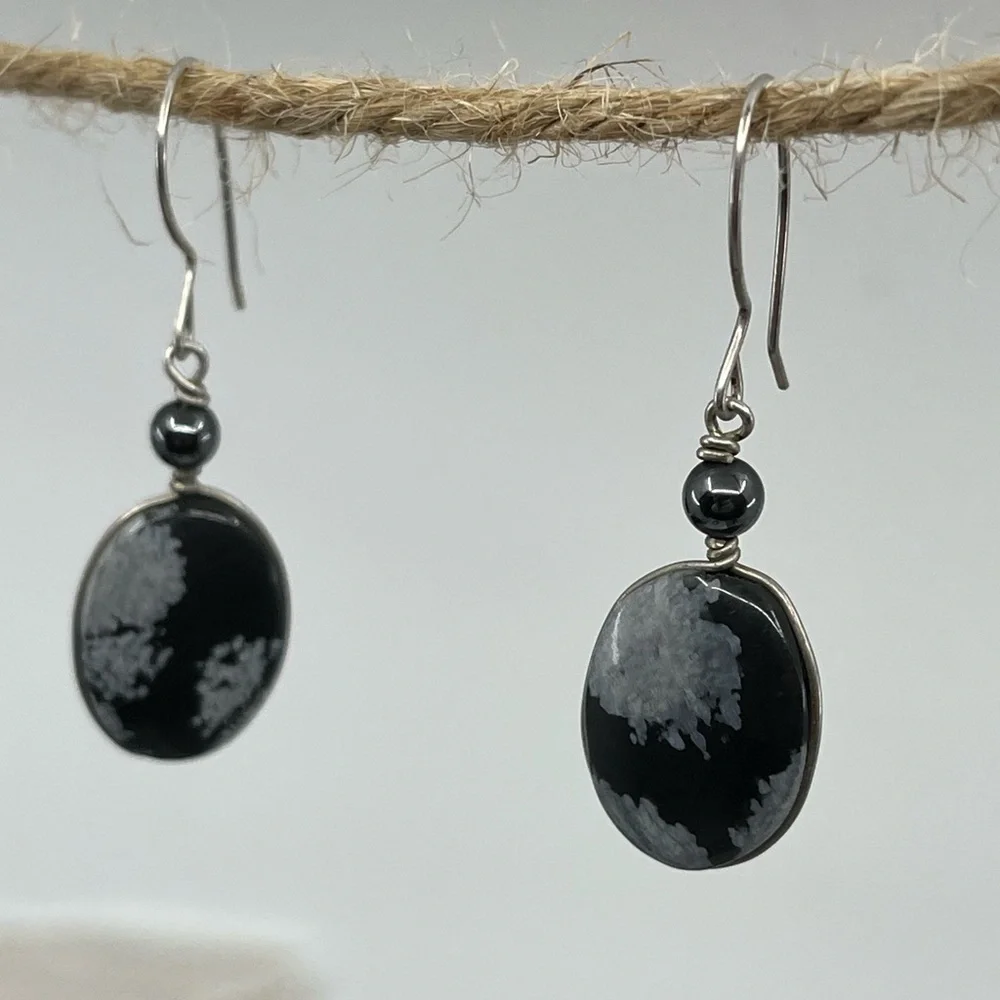 Handmade Vintage 1990's Snowflake Obsidian & Black Pearl Earrings - Picture 7 of 16